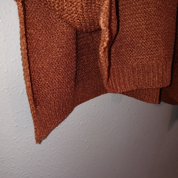 Living My Best Style X Pink Lily Sweater - Picture 5 of 7